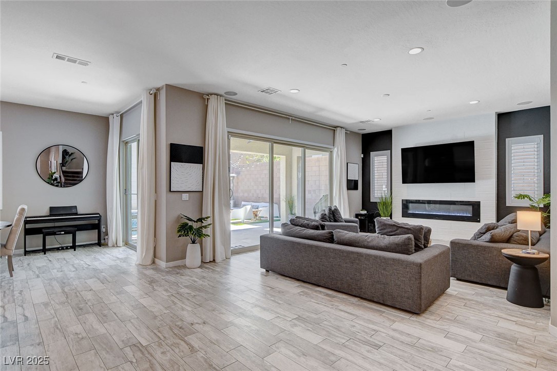 766 Glistening Light Court