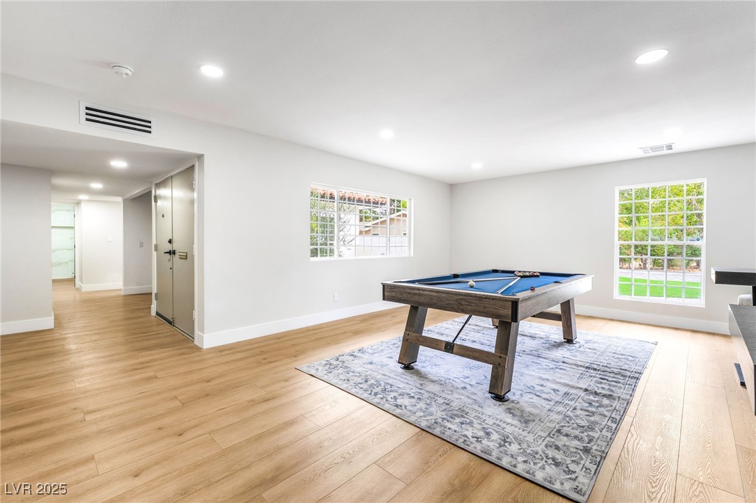 2504 Llewellyn Drive