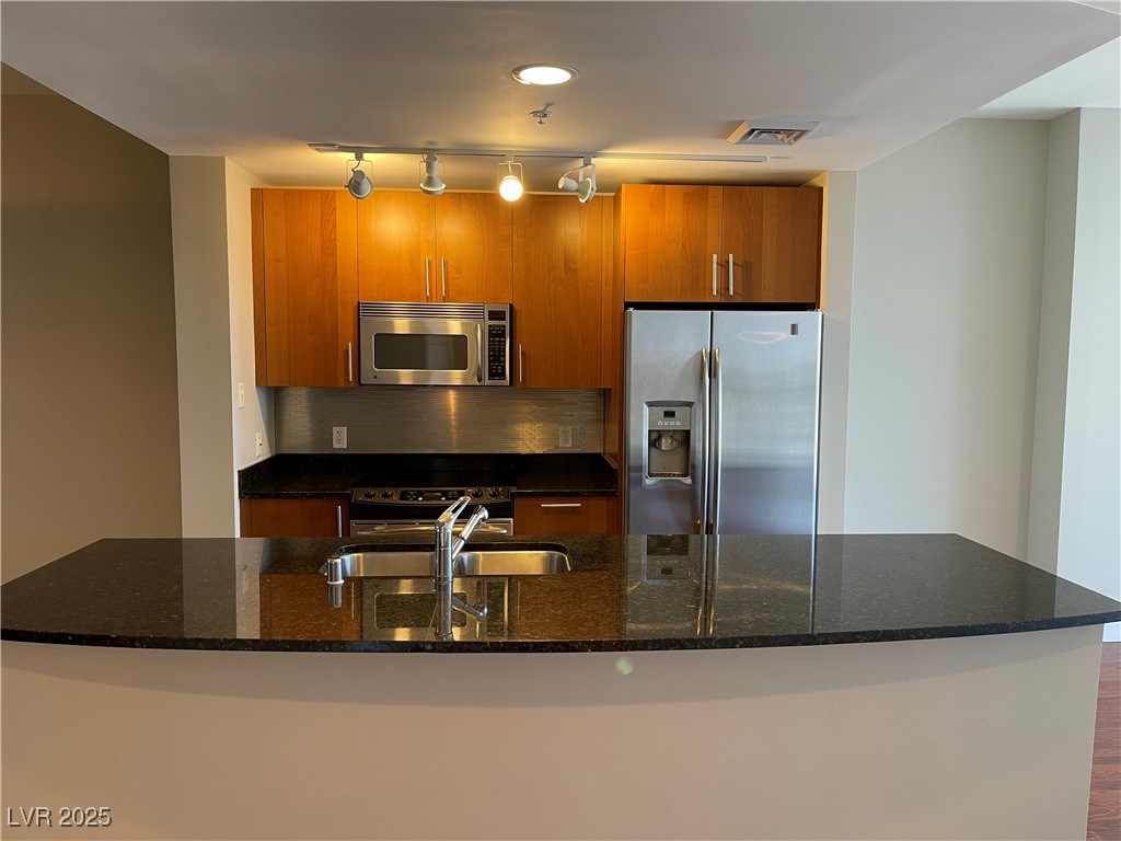 200 West Sahara Avenue 2211