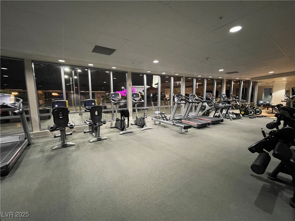 200 West Sahara Avenue 2211