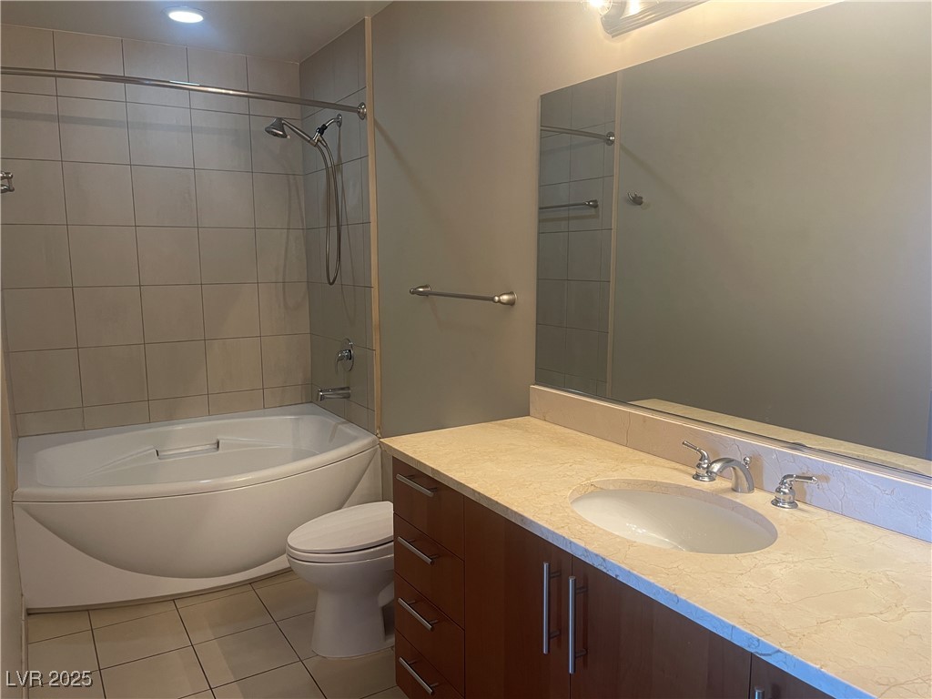 200 West Sahara Avenue 2211