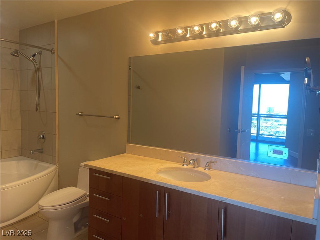 200 West Sahara Avenue 2211