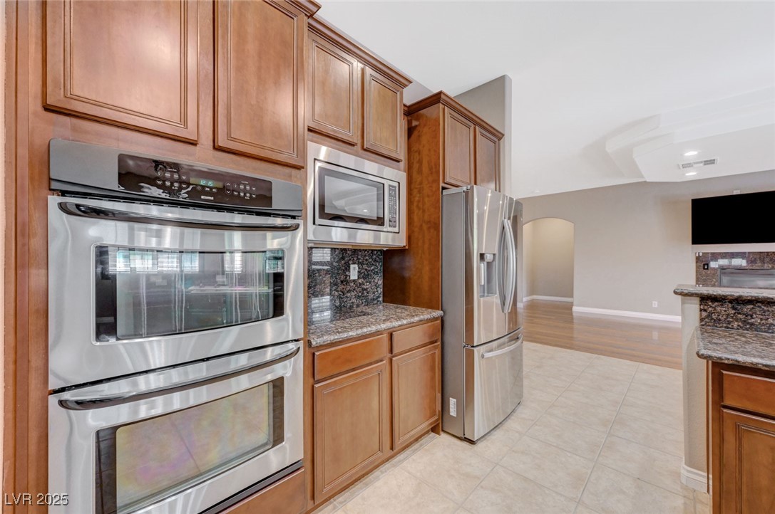 6259 Thunder Blitz Avenue