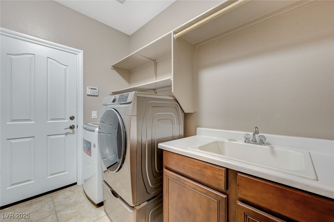 6259 Thunder Blitz Avenue