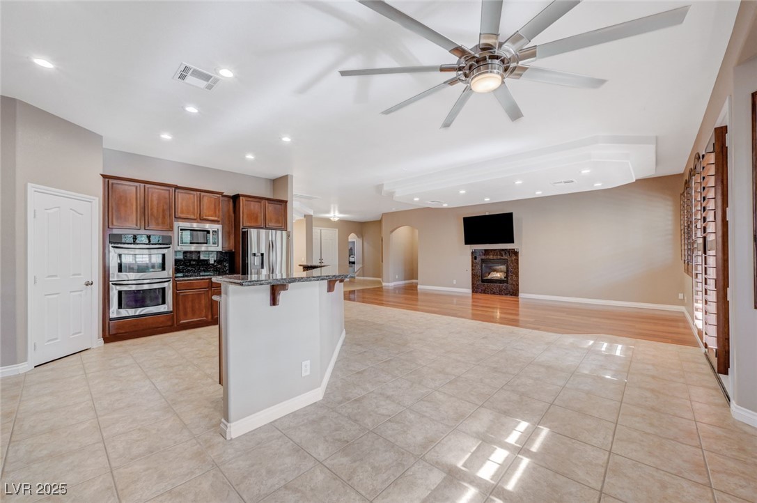 6259 Thunder Blitz Avenue