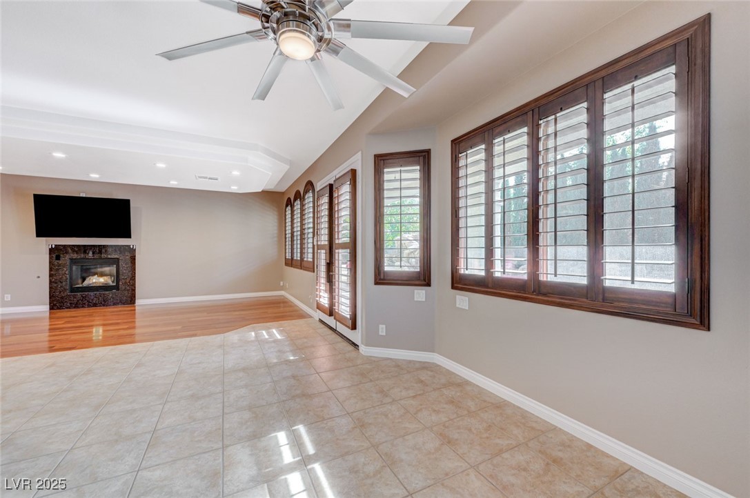 6259 Thunder Blitz Avenue