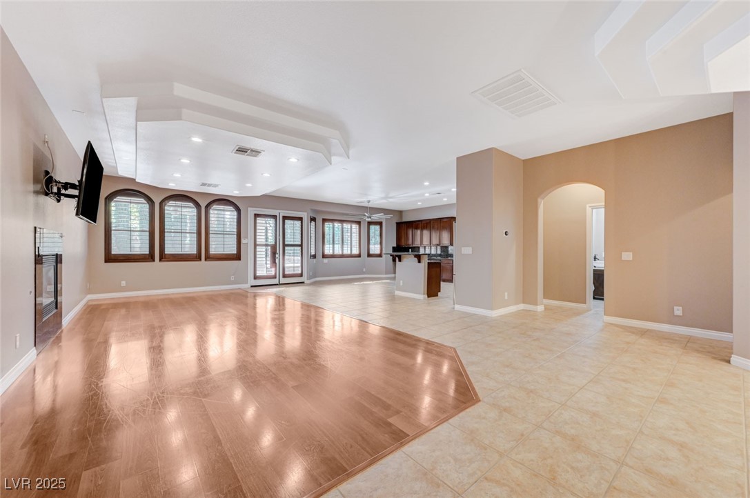 6259 Thunder Blitz Avenue