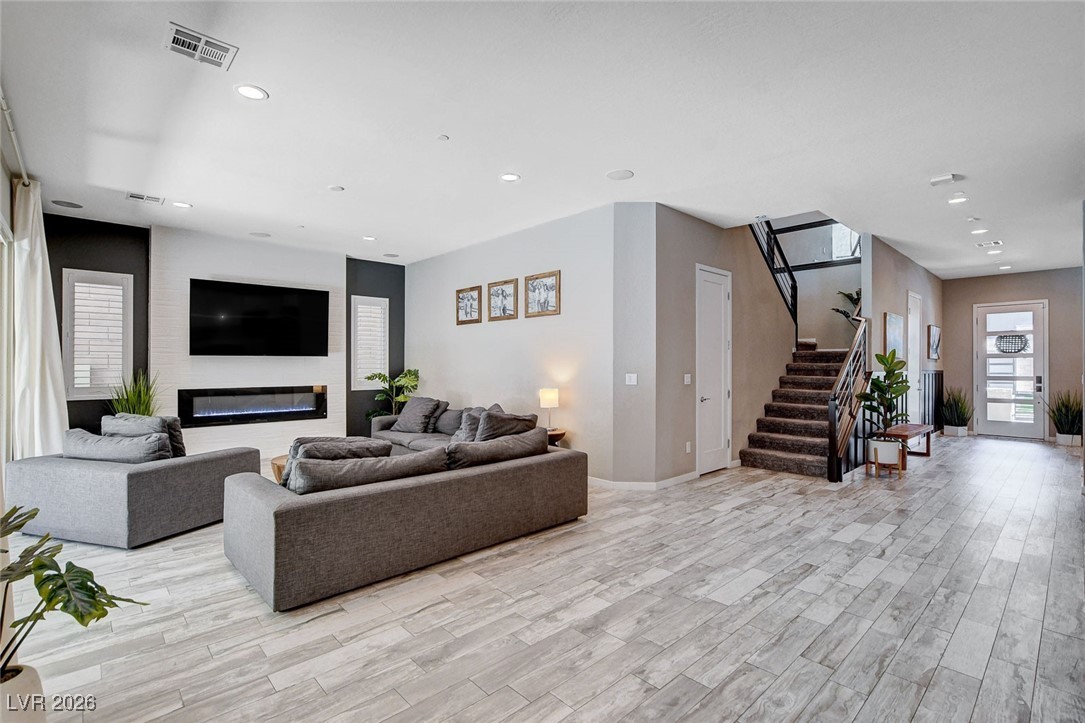 766 Glistening Light Court