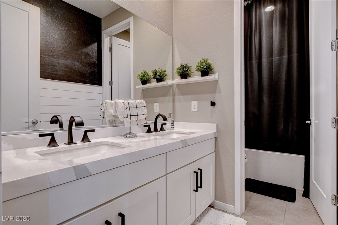 766 Glistening Light Court