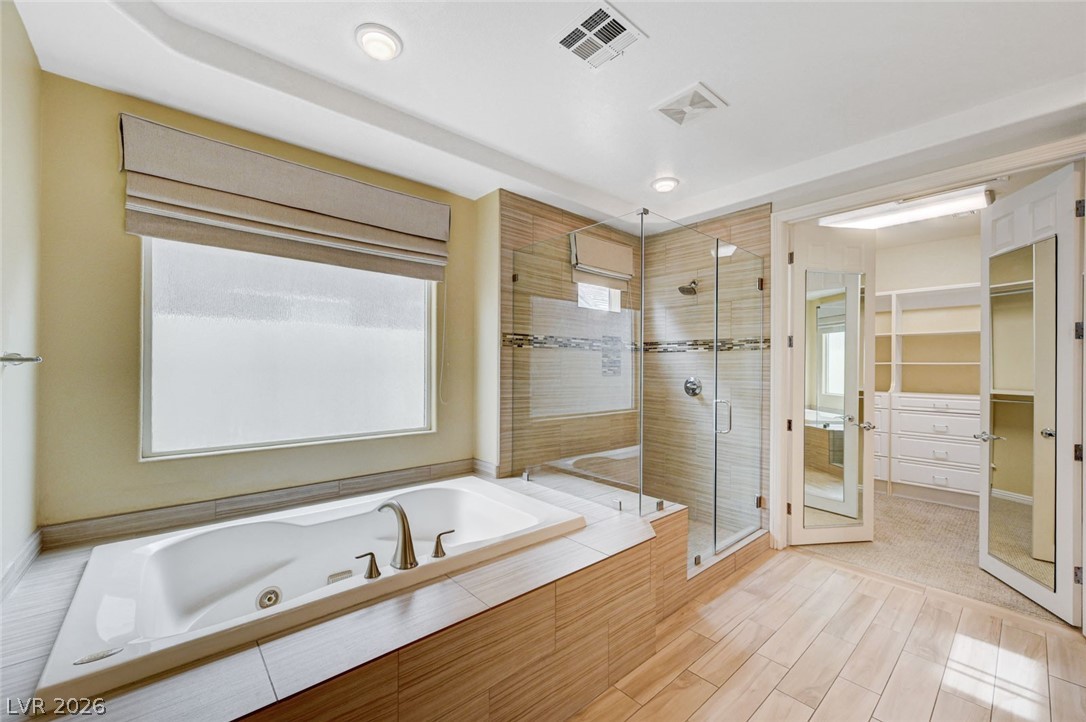 7516 Cliff Peaks Street