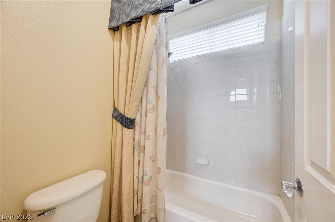 7516 Cliff Peaks Street