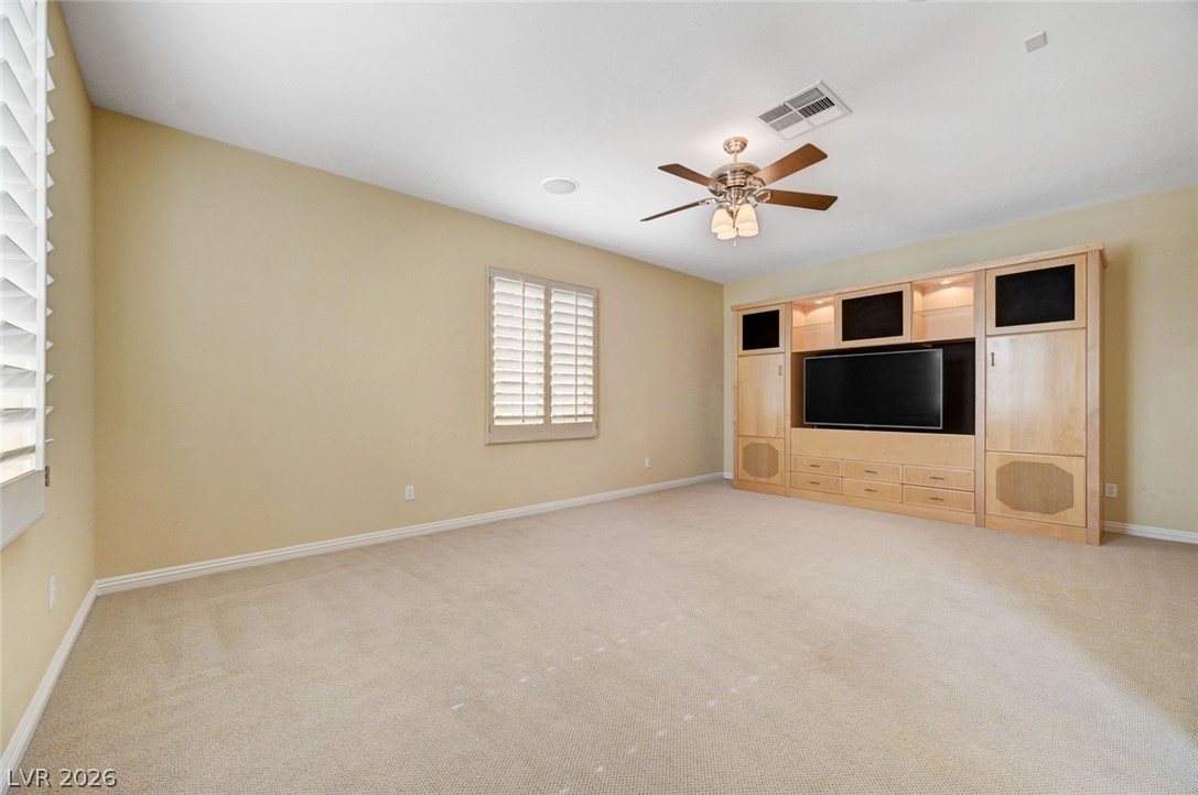 7516 Cliff Peaks Street