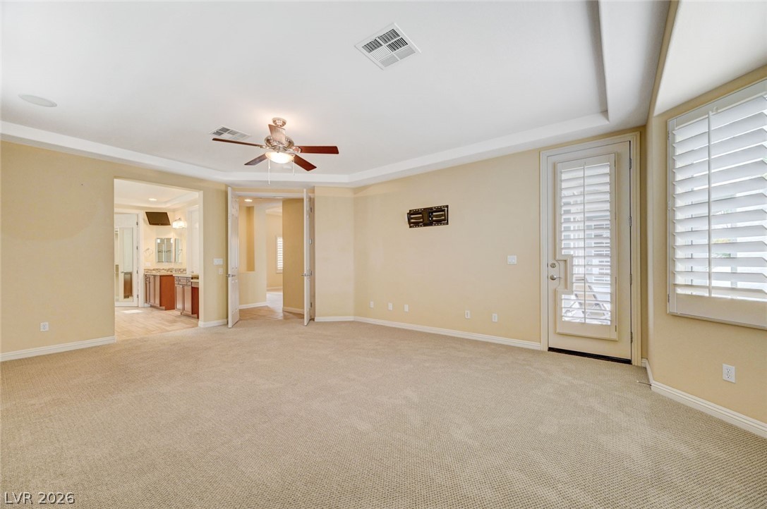 7516 Cliff Peaks Street