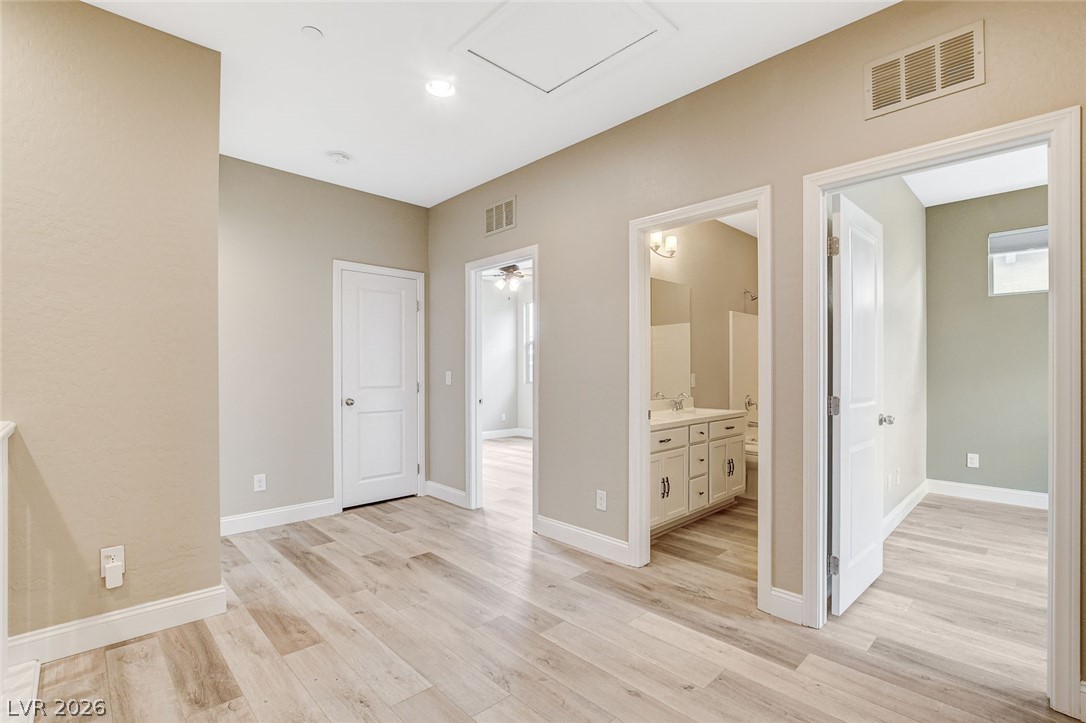 3042 Scenic Rhyme Avenue