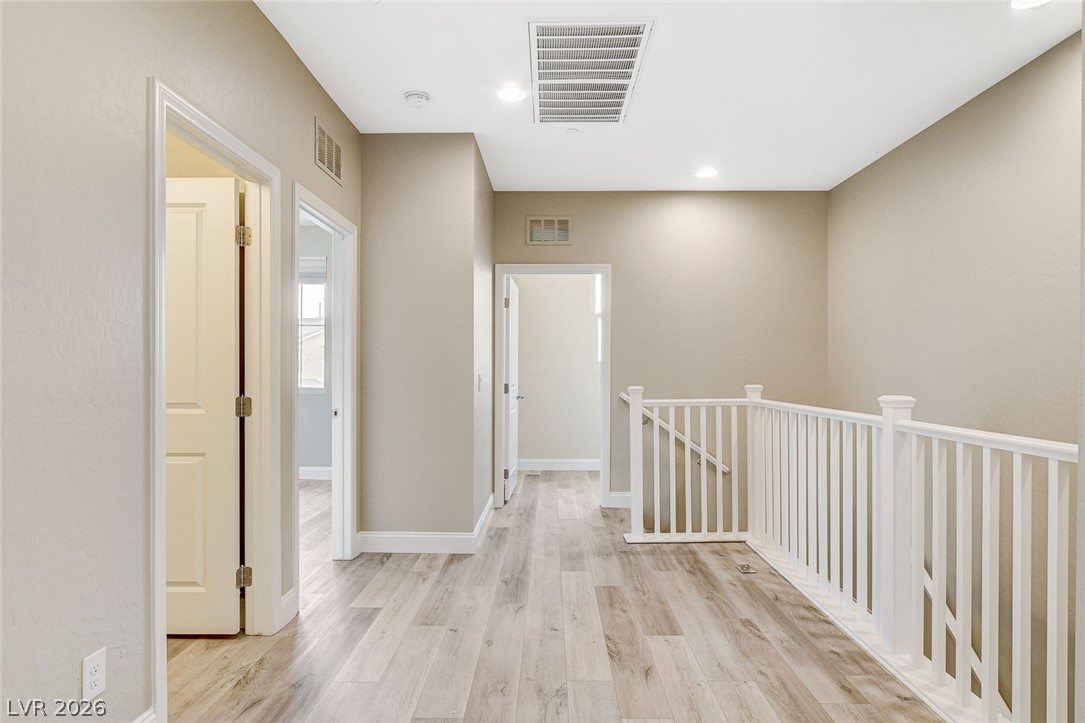 3042 Scenic Rhyme Avenue