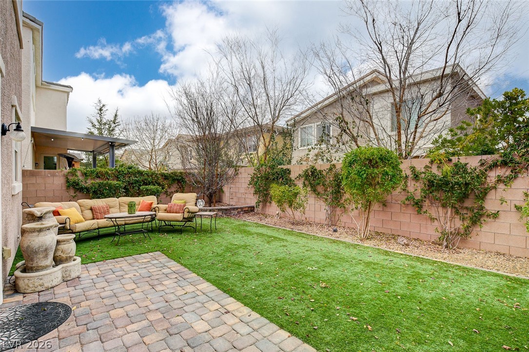 3042 Scenic Rhyme Avenue