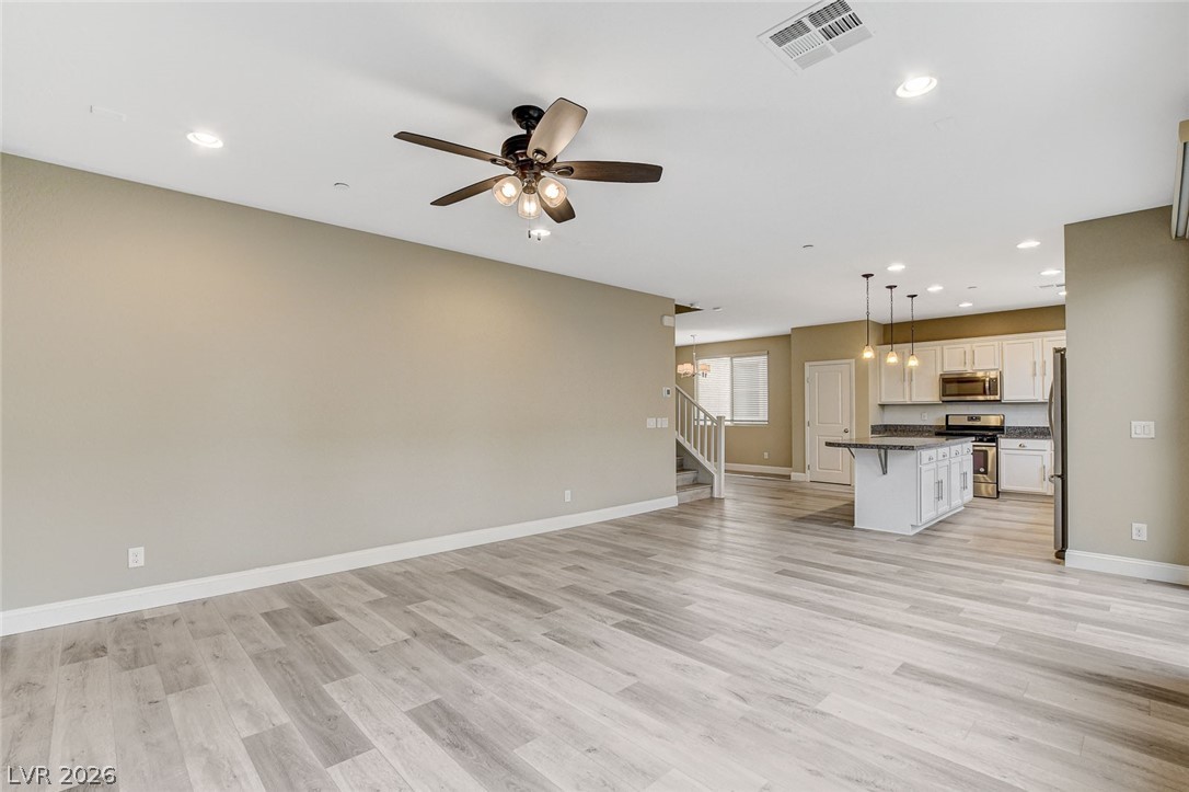 3042 Scenic Rhyme Avenue