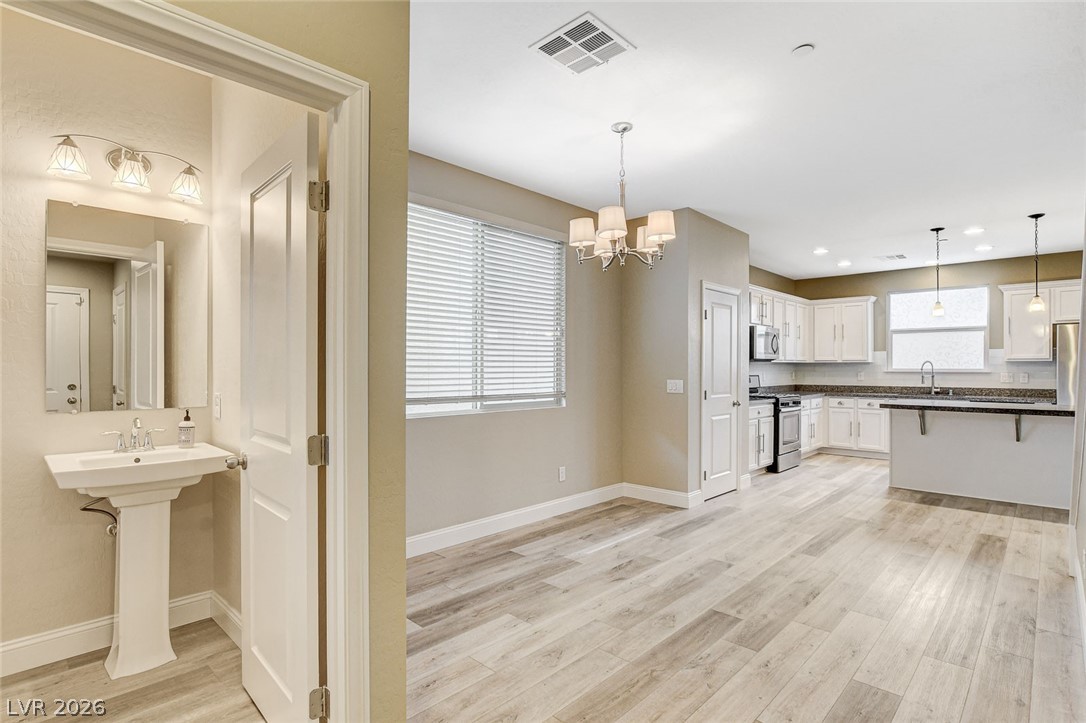 3042 Scenic Rhyme Avenue