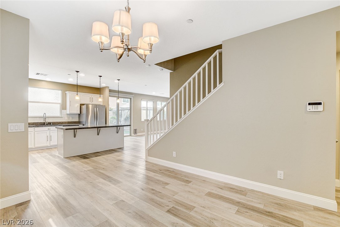 3042 Scenic Rhyme Avenue