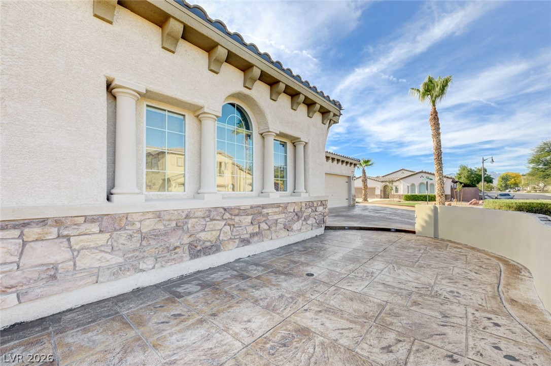 6259 Thunder Blitz Avenue