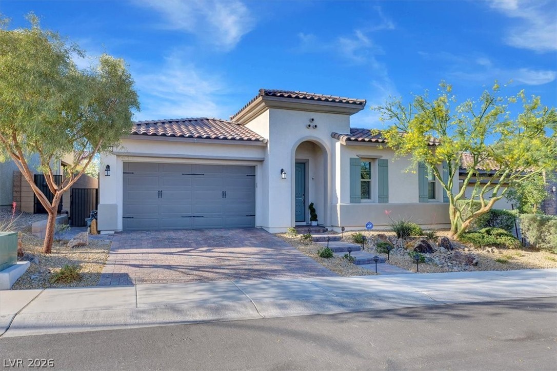 9936 Wildhorse Canyon Avenue
