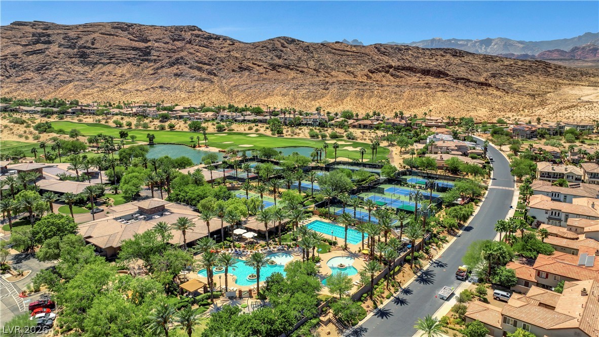 2717 Turtle Head Peak Drive