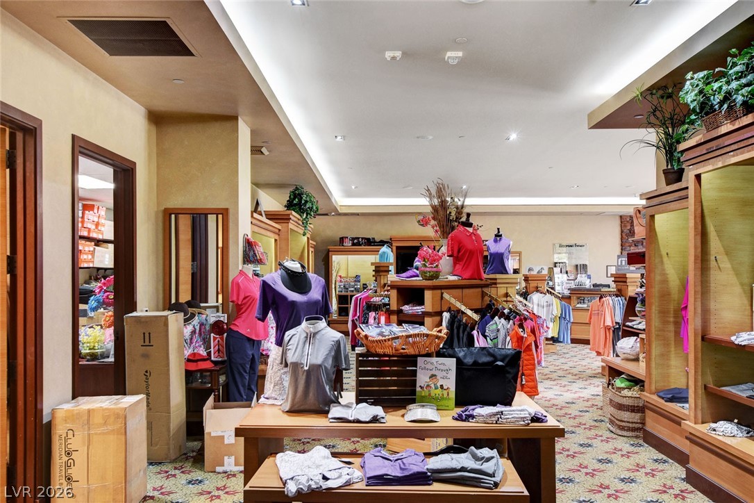 2717 Turtle Head Peak Drive