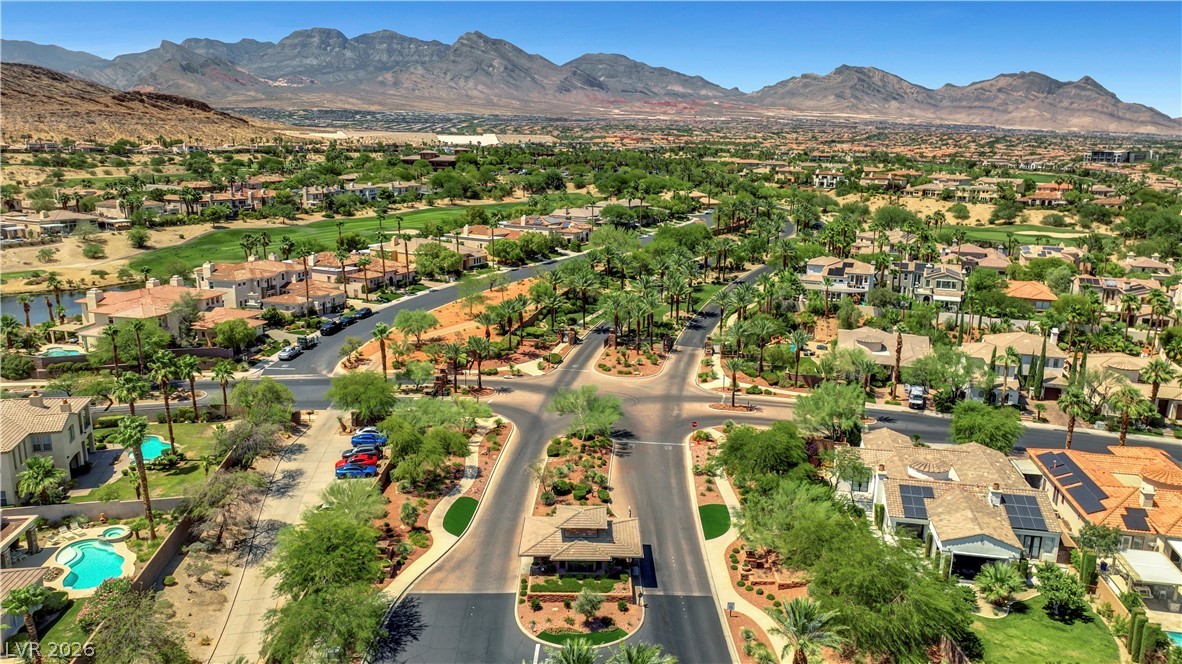 2717 Turtle Head Peak Drive