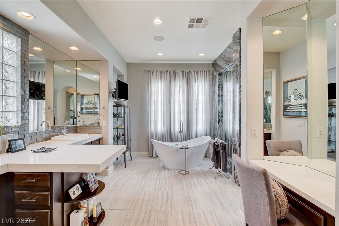 2717 Turtle Head Peak Drive