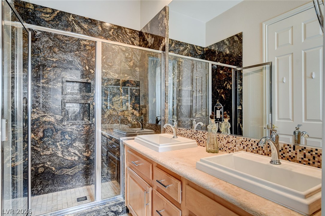 2717 Turtle Head Peak Drive