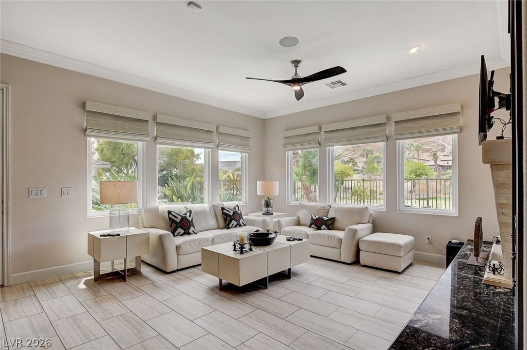 2717 Turtle Head Peak Drive