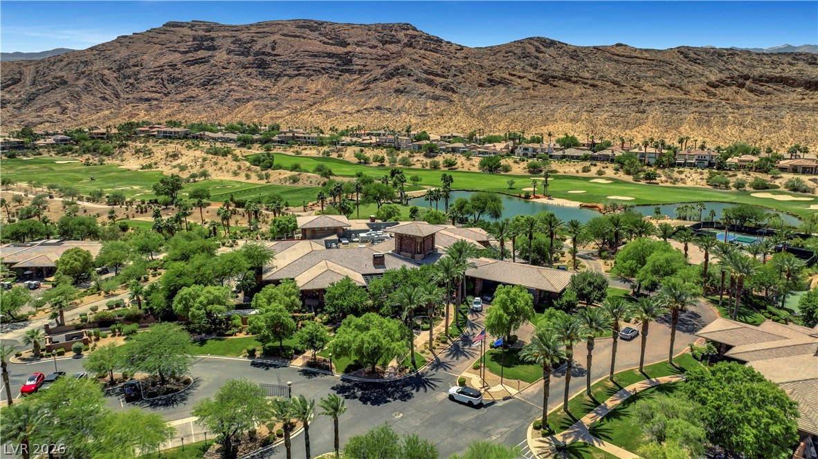 2717 Turtle Head Peak Drive