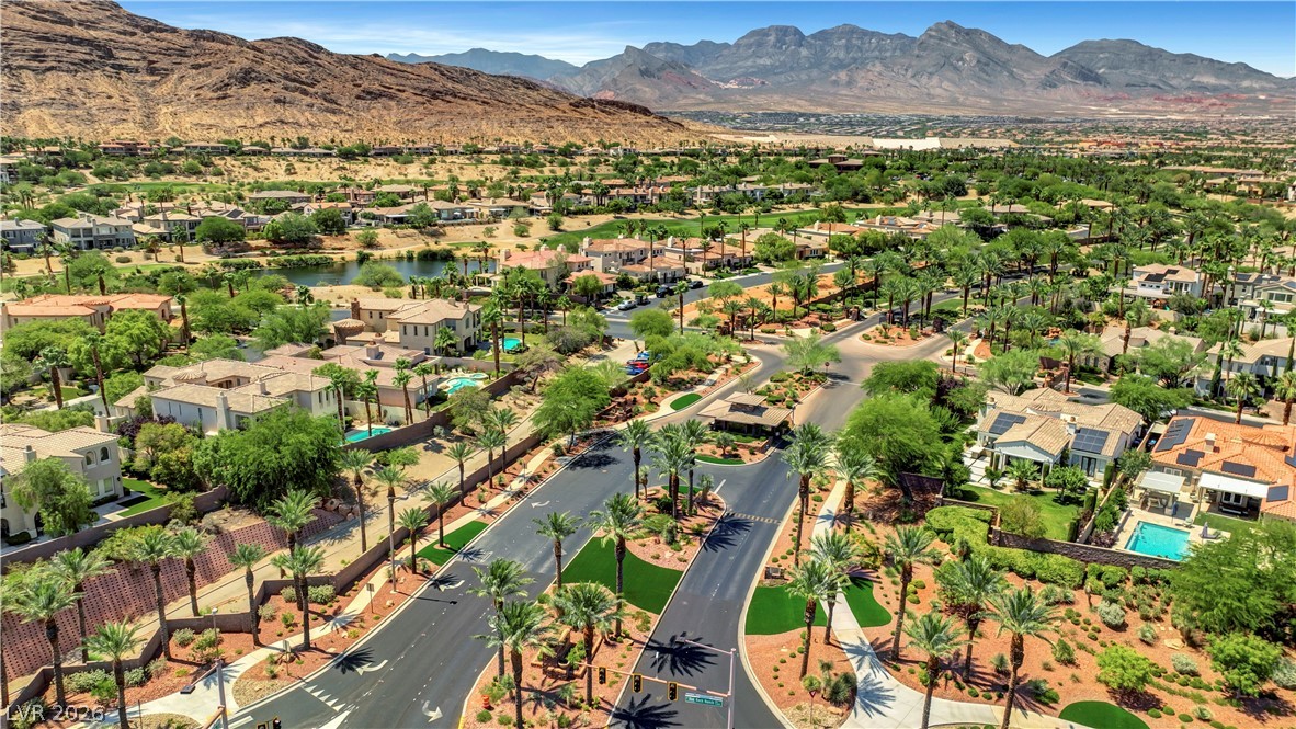 2717 Turtle Head Peak Drive