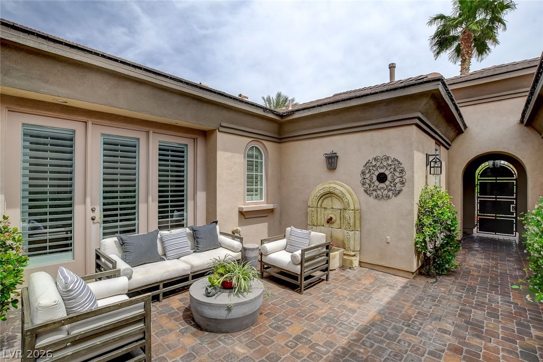 2717 Turtle Head Peak Drive