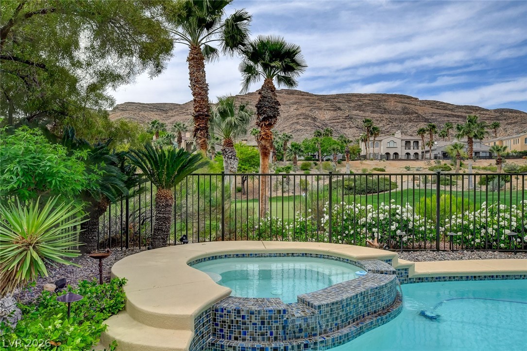 2717 Turtle Head Peak Drive