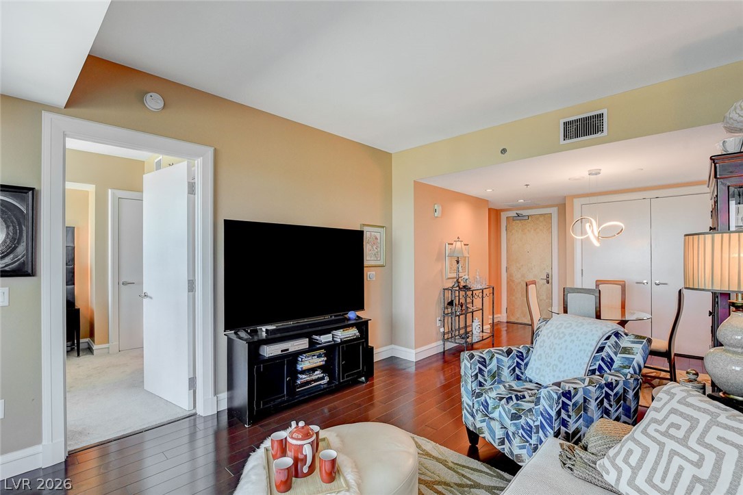 2700 Las Vegas Boulevard 2604