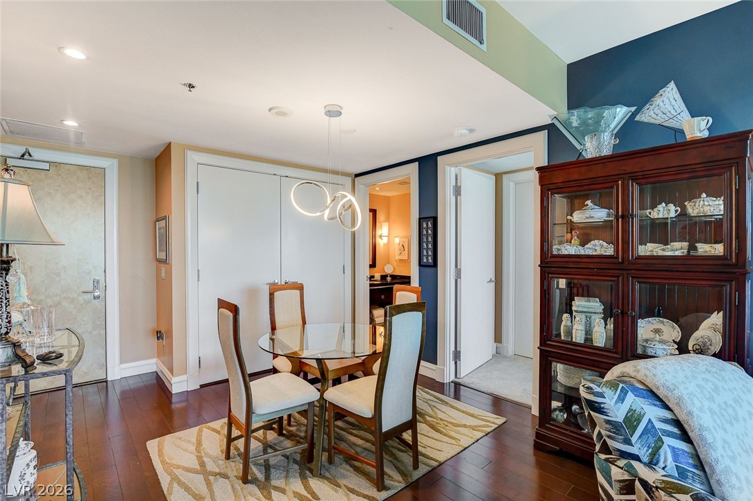 2700 Las Vegas Boulevard 2604