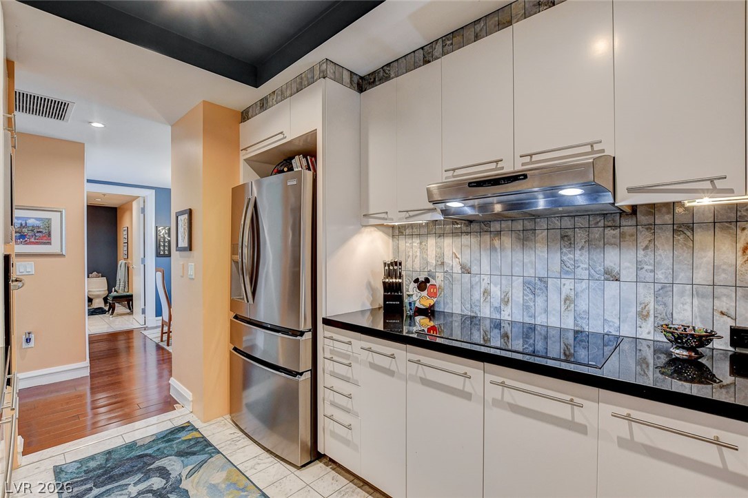 2700 Las Vegas Boulevard 2604
