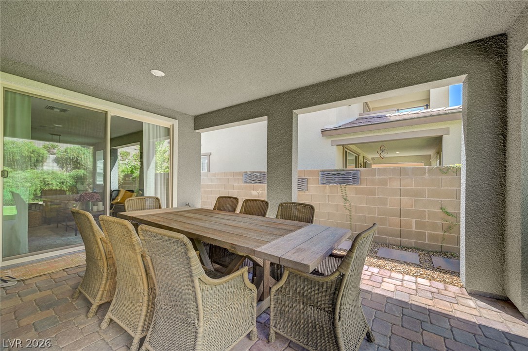 373 Purple Sandpiper Street