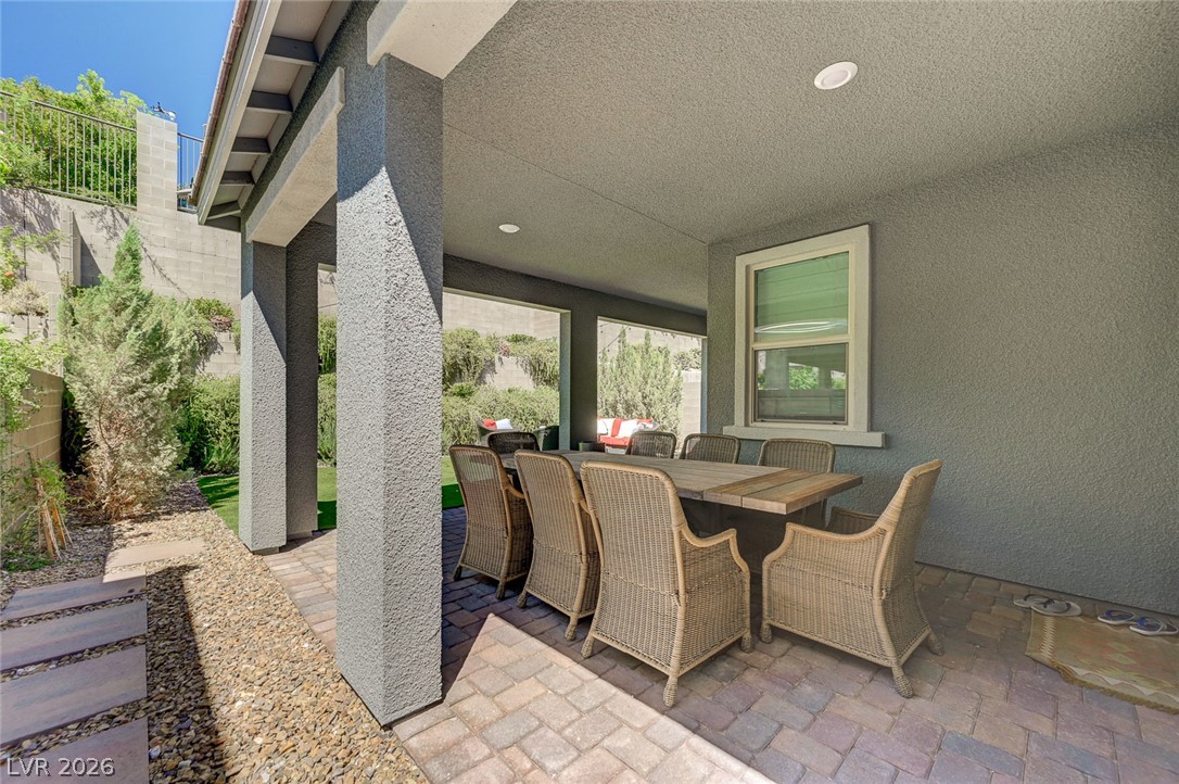 373 Purple Sandpiper Street