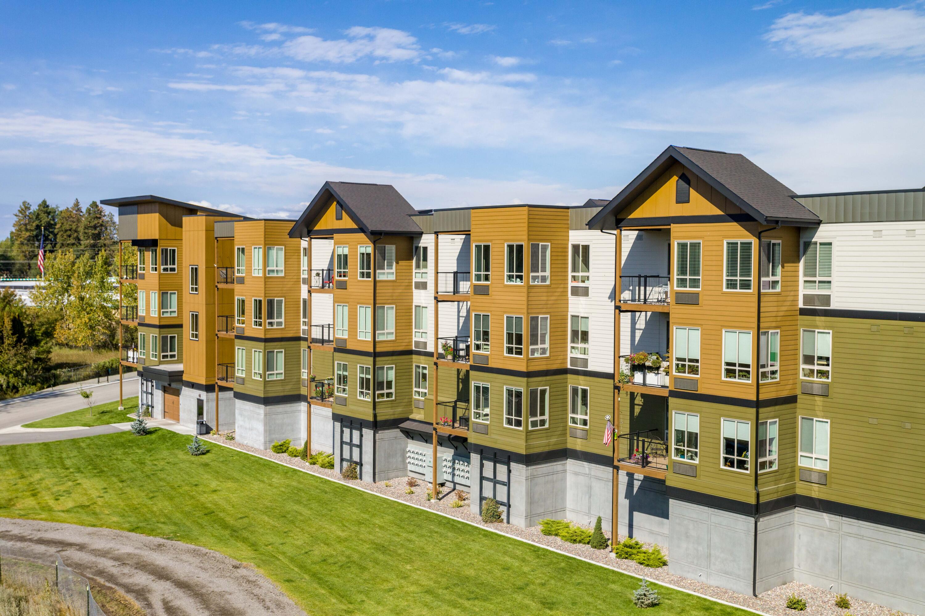100 Woodlands Way P-201