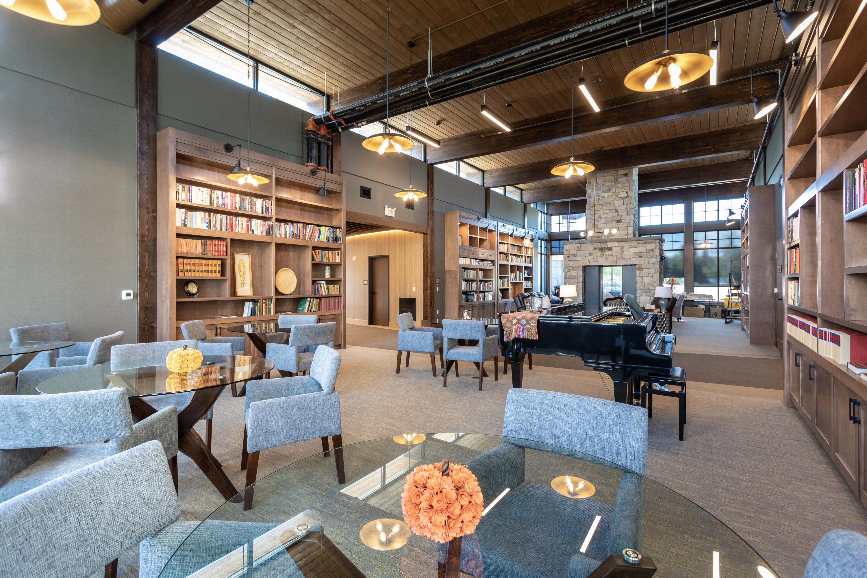 100 Woodlands Way W-302