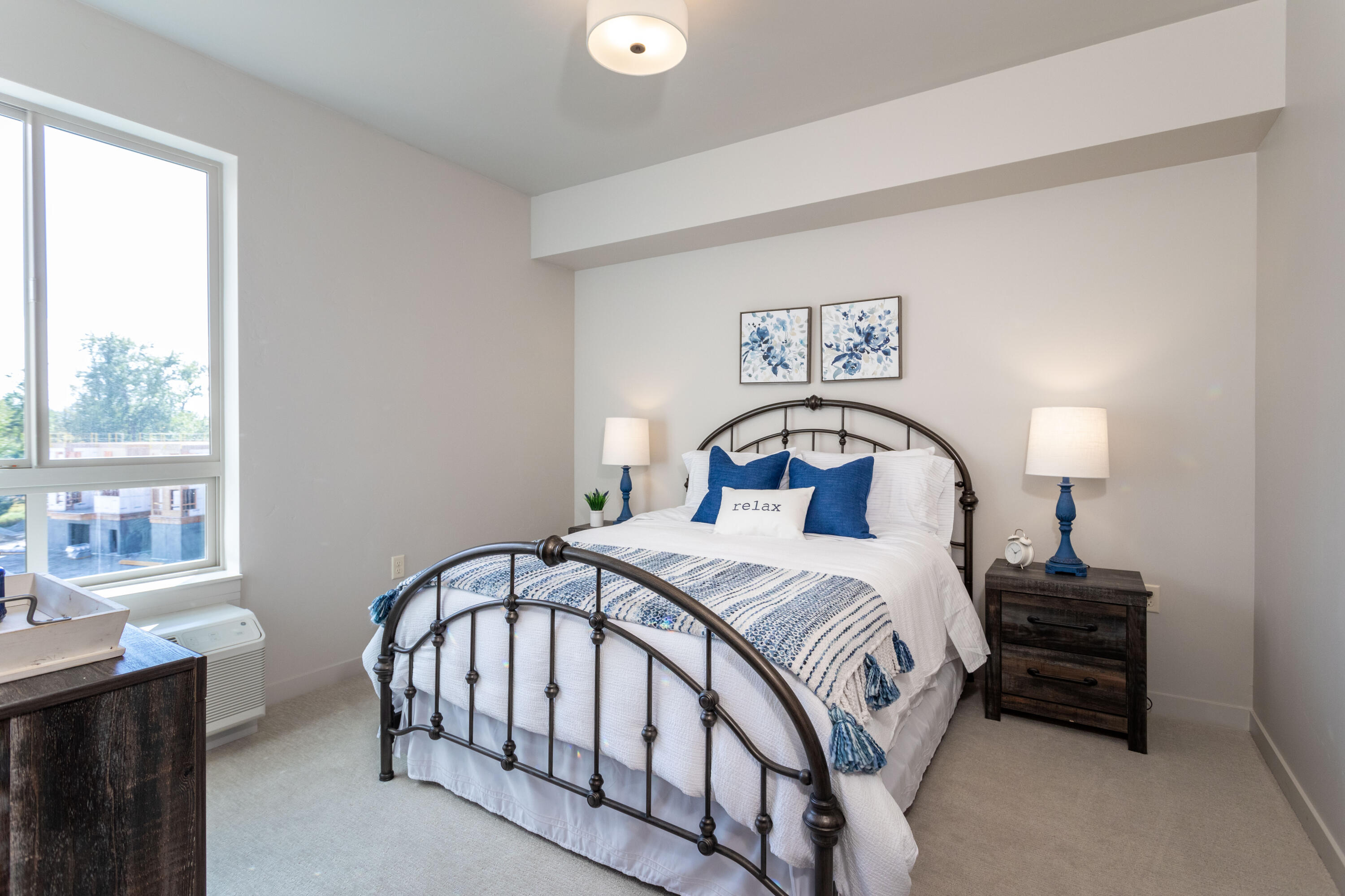 100 Woodlands Way W-302