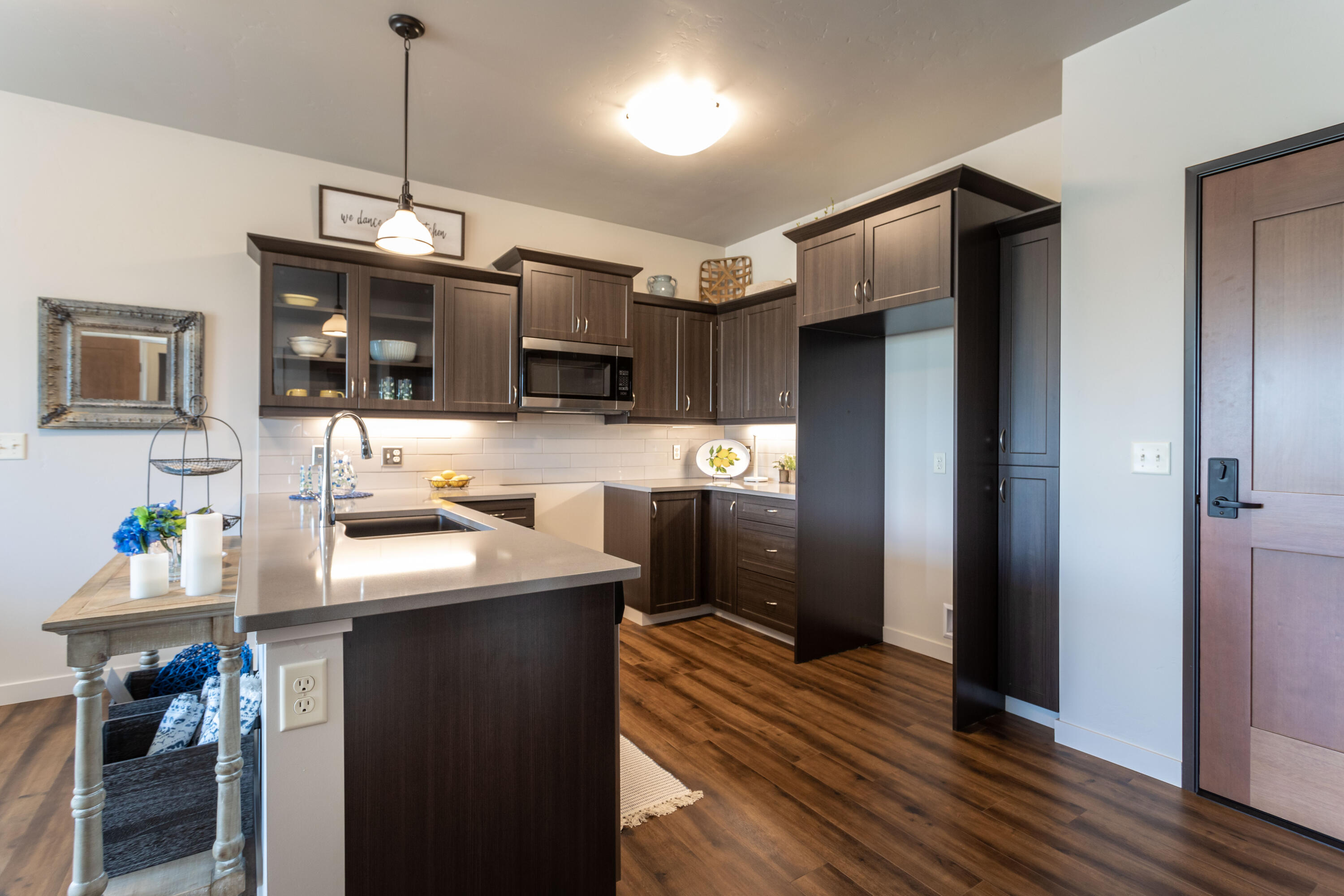 100 Woodlands Way W-204