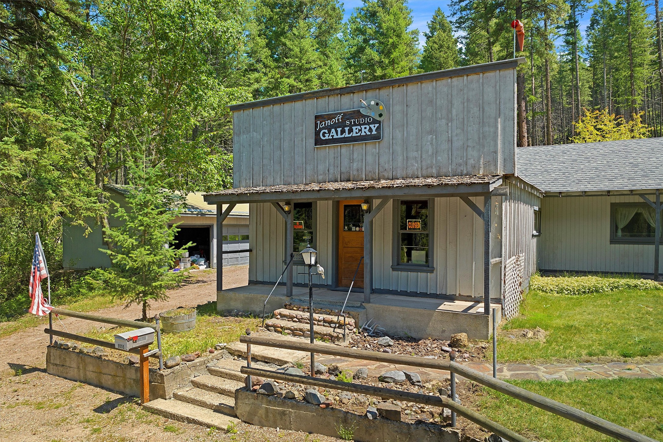 9055 Highway 35