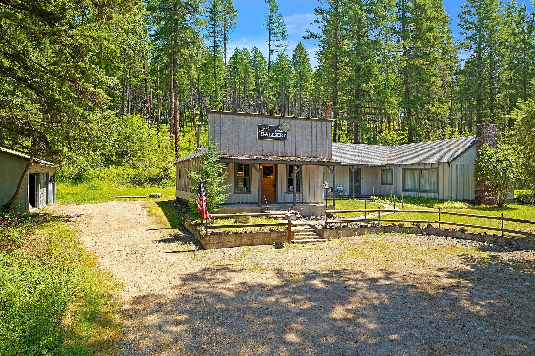 9055 Highway 35