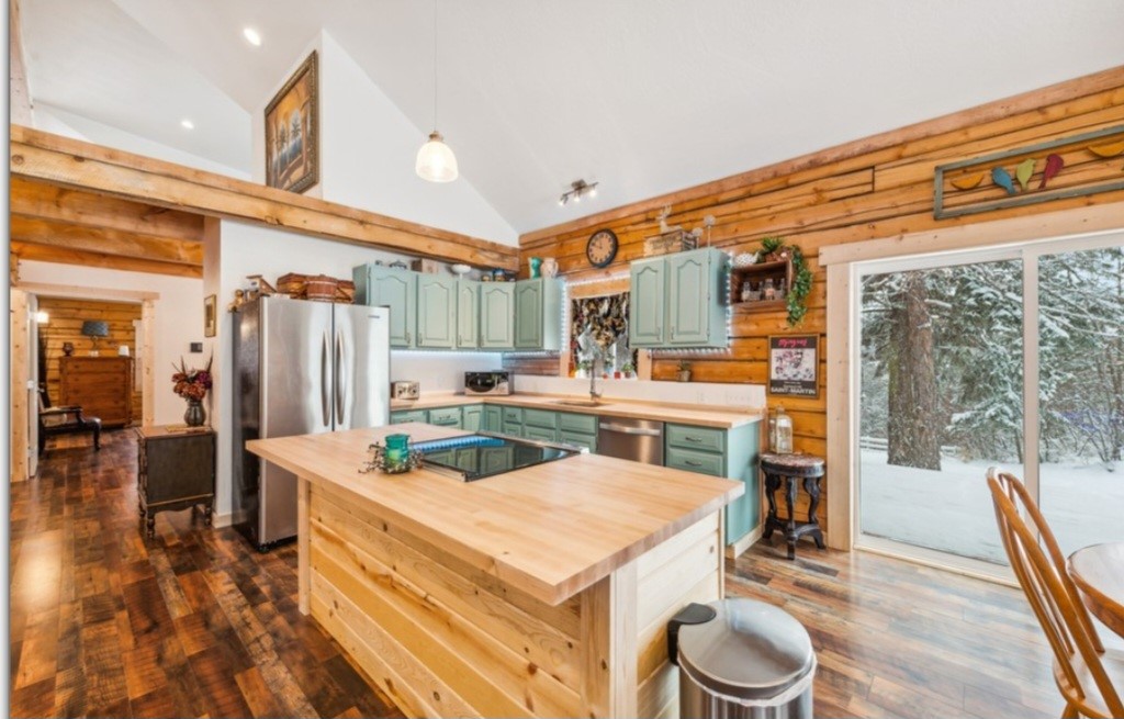 36137 Fulkerson Lane