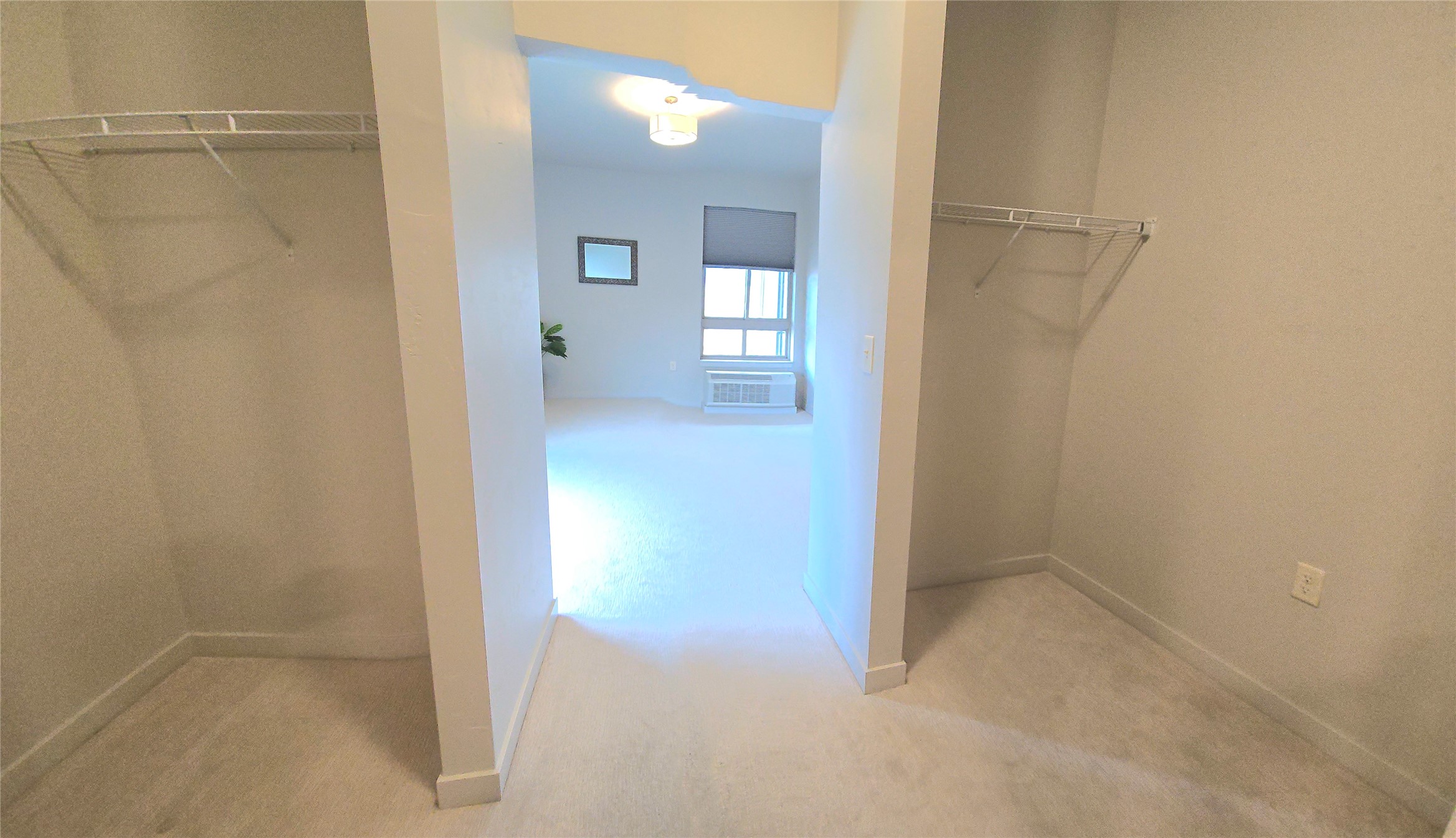 100 Woodlands Way S-211