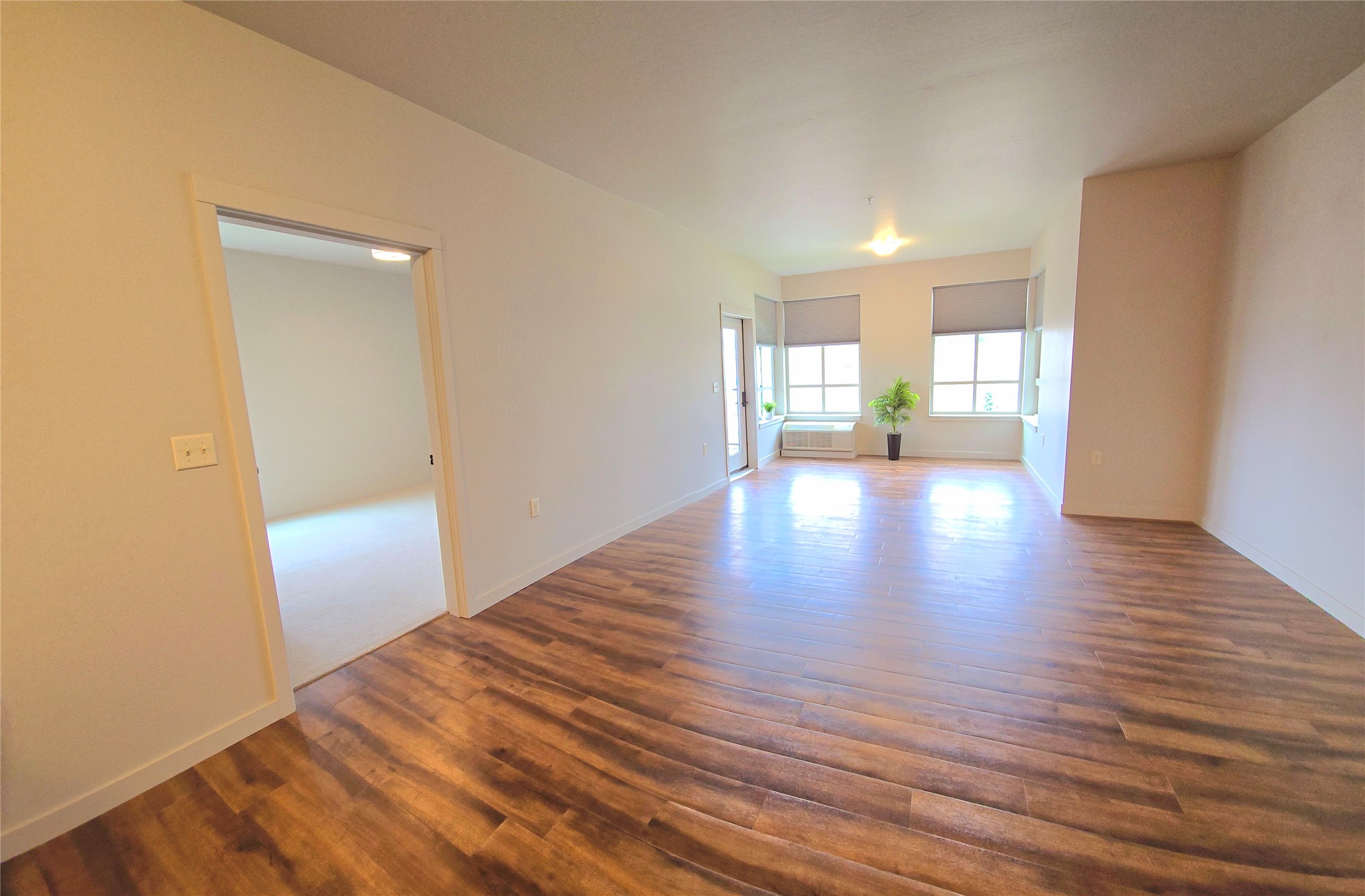 100 Woodlands Way S-211