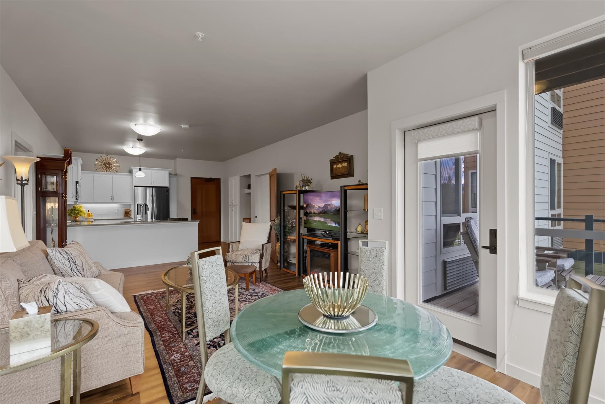 100 Woodlands Way B-304